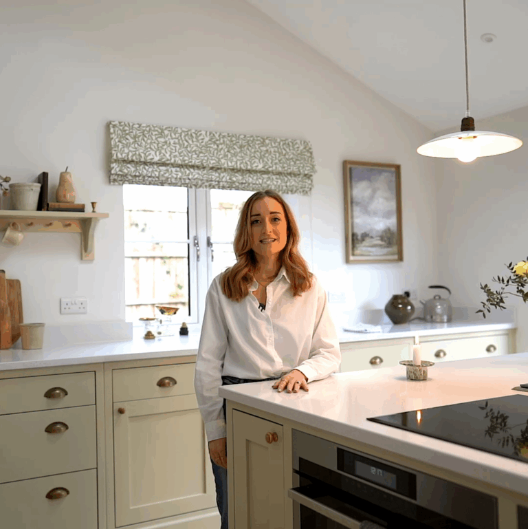 Sophie customer testimonial image for Ice White Quartz worktops