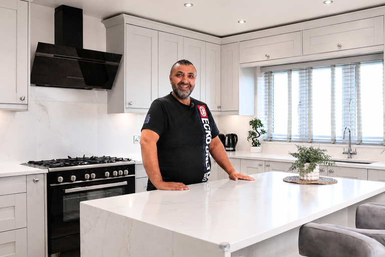 Ali, Keighley — Gold Statuario Quartz