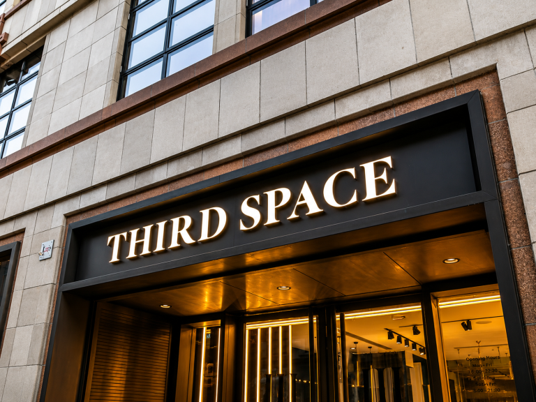 Third Space London — Platinum & White Starlight Quartz
